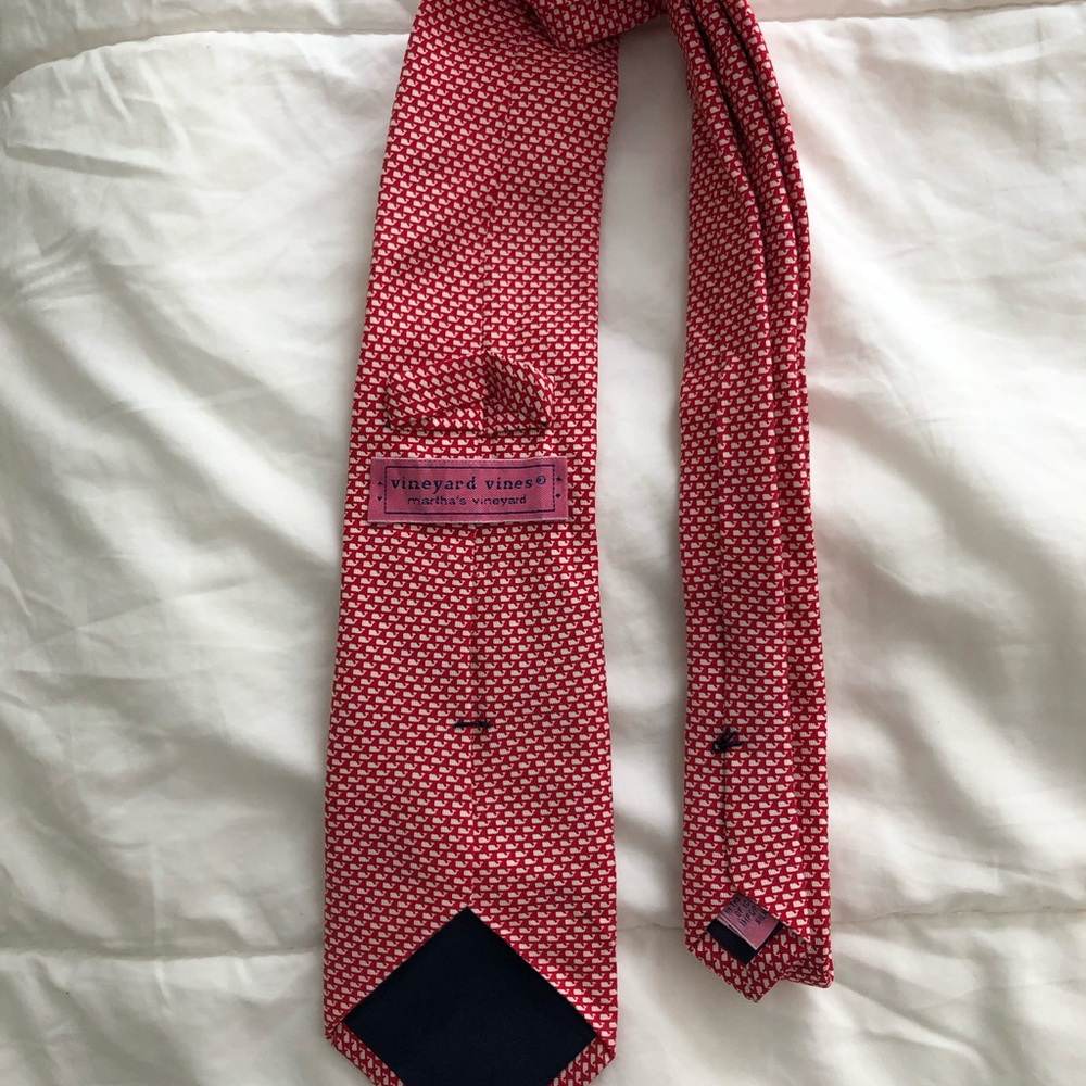 Vineyard Vines tie
